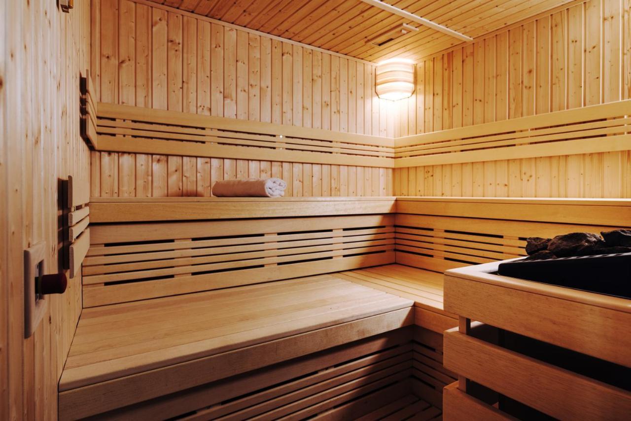 Hotel Legenda Torun Ngoại thất bức ảnh