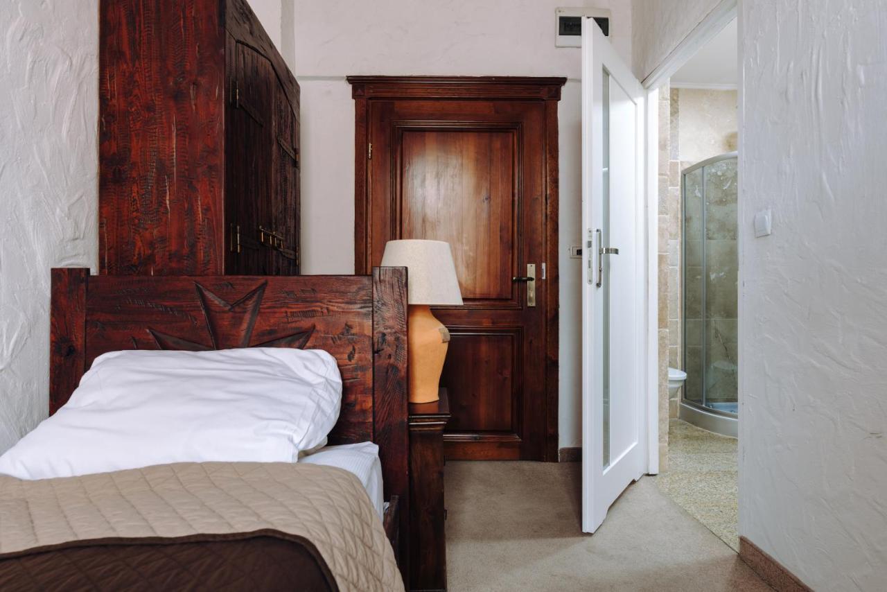 Hotel Legenda Torun Ngoại thất bức ảnh
