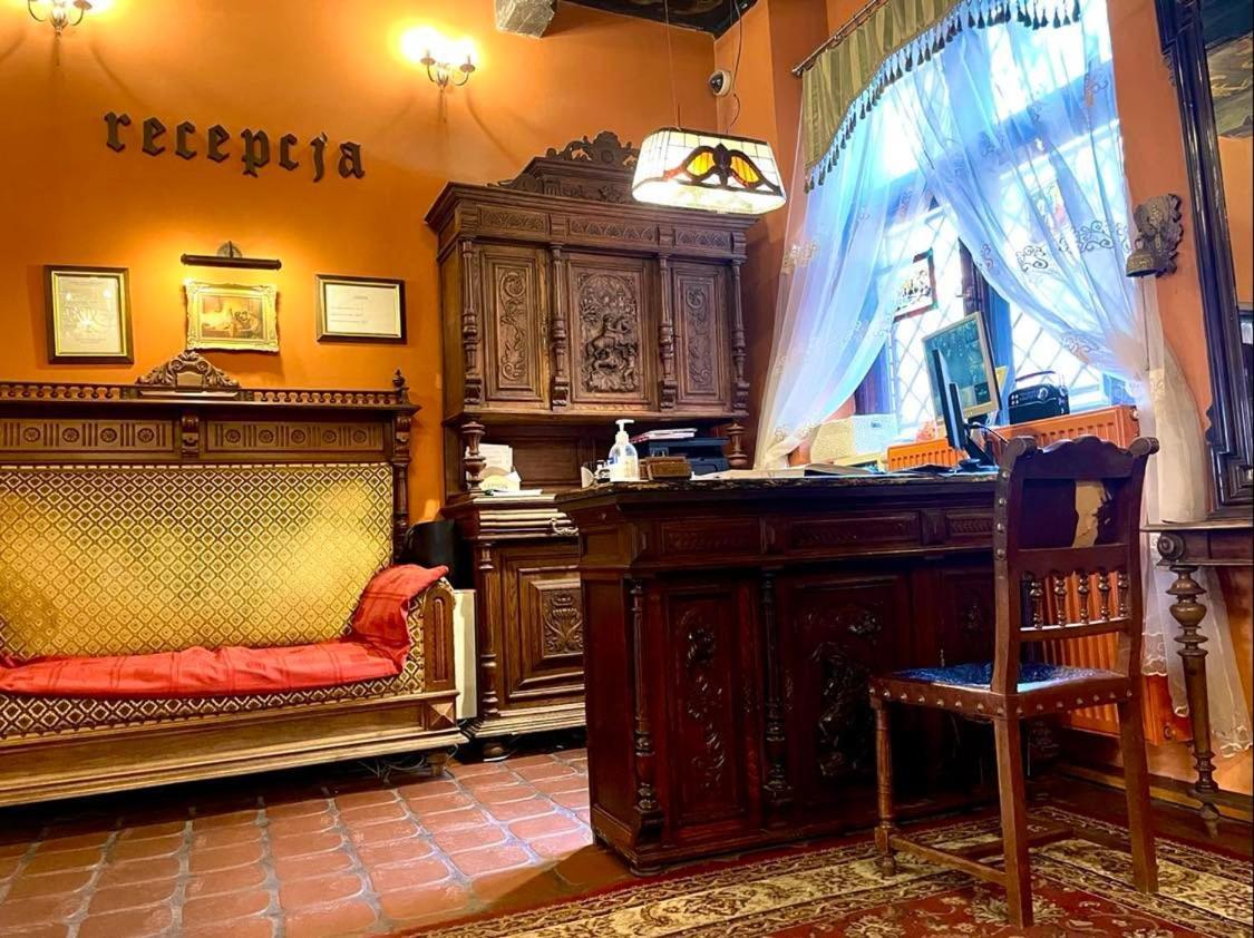 Hotel Legenda Torun Ngoại thất bức ảnh